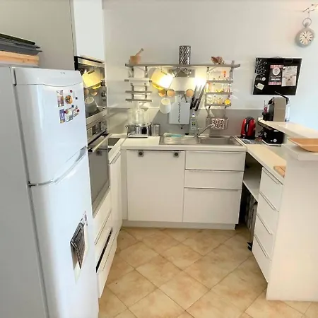 Climatise Avec Vue Deux Pieces - Ar360-114 Apartmán